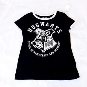 Harry Potter Hogwarts Crest black shirt